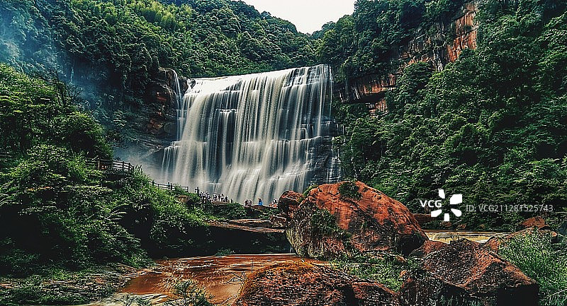 赤水大瀑布图片素材