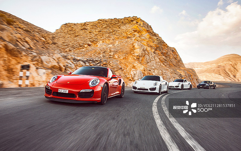 保时捷991 Turbo S型列车图片素材