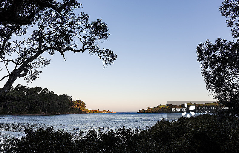 奥普特雷图片素材