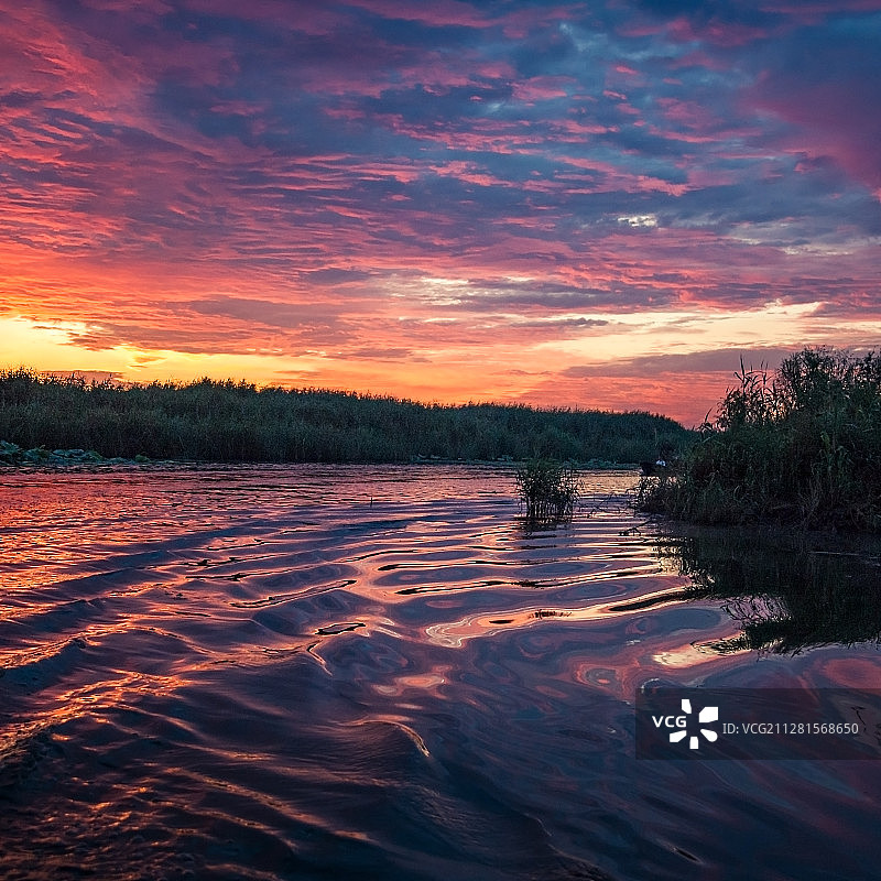 朝霞满天图片素材