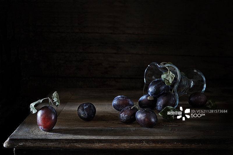 静物：李子图片素材