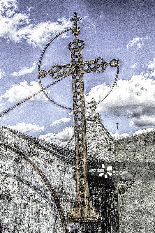 新奥尔良格林伍德公墓的铁十字墓图片素材