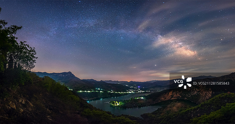 百丈崖星空图片素材