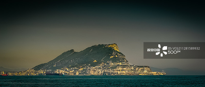 阳光下的直布罗陀图片素材