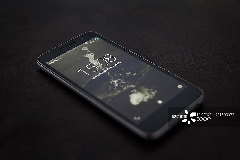 沃达丰 Prime 6图片素材