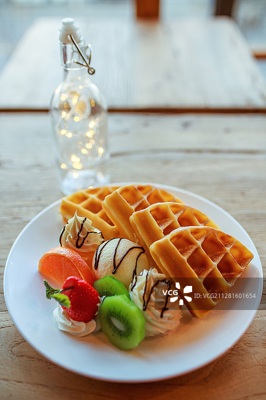 冰激凌蛋糕图片素材