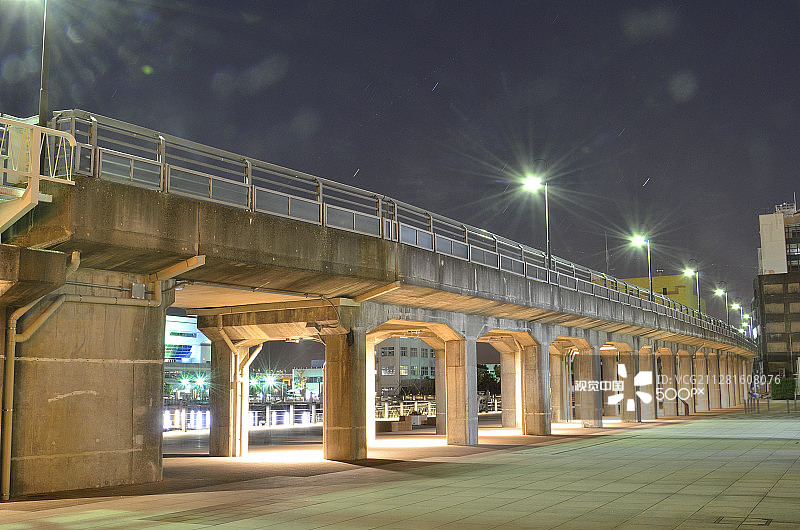 夜间守夜人图片素材