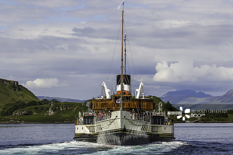 明轮船倒退图片素材