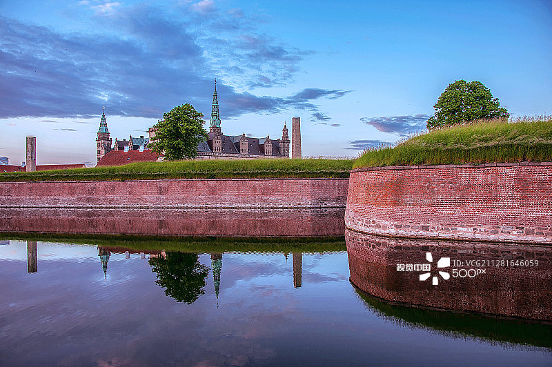夏日的克隆堡城堡图片素材