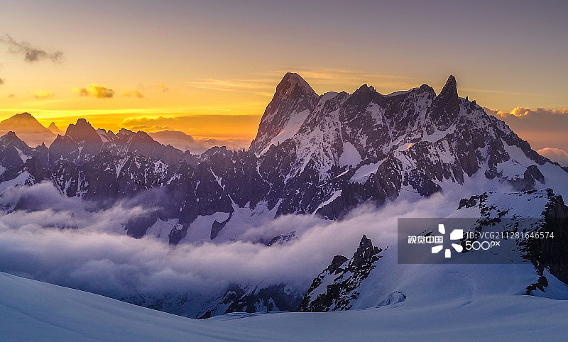 霞慕尼大格朗德·约拉斯峰图片素材