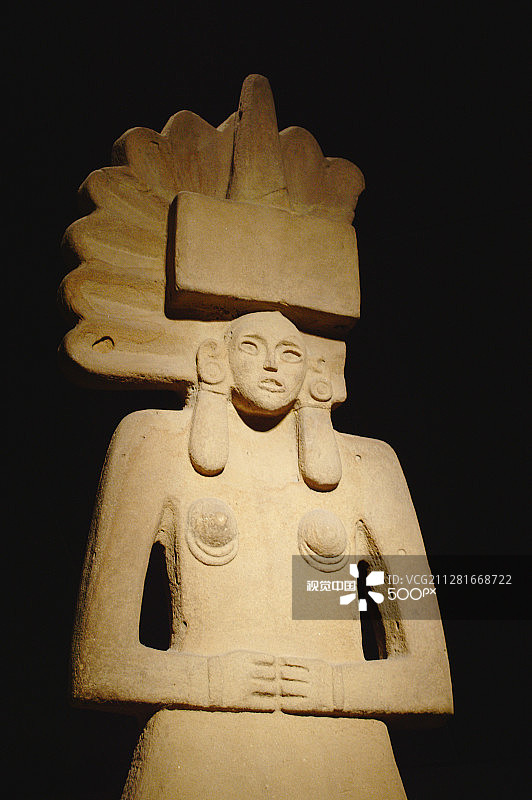 托西：阿兹特克母神图片素材