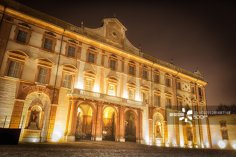 萨索洛公爵宫图片素材