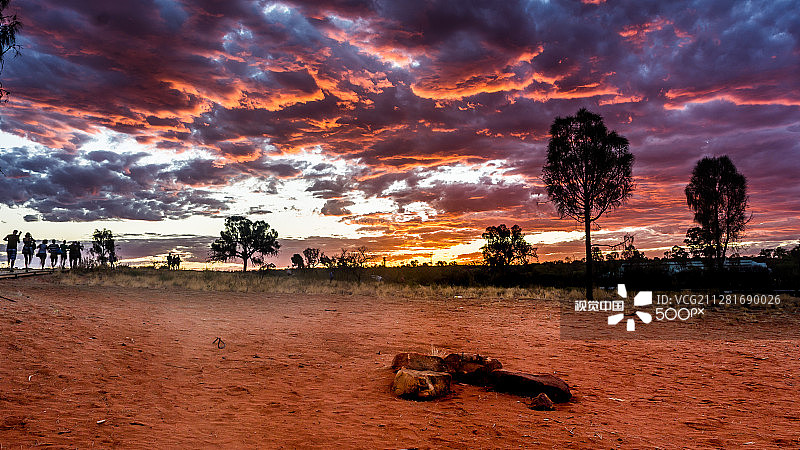 红色沙漠天空图片素材