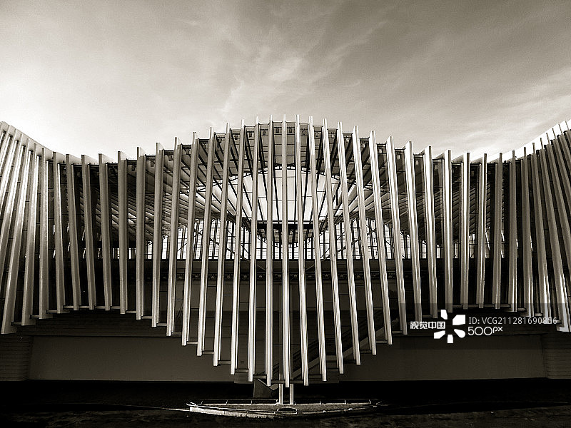 Mediopadana车站 - 卡拉特拉瓦图片素材