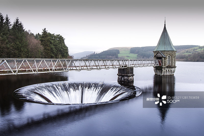 布雷肯比肯/梅瑟蒂德菲尔的庞蒂斯蒂尔水库图片素材