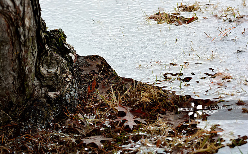 冰冷的边缘图片素材