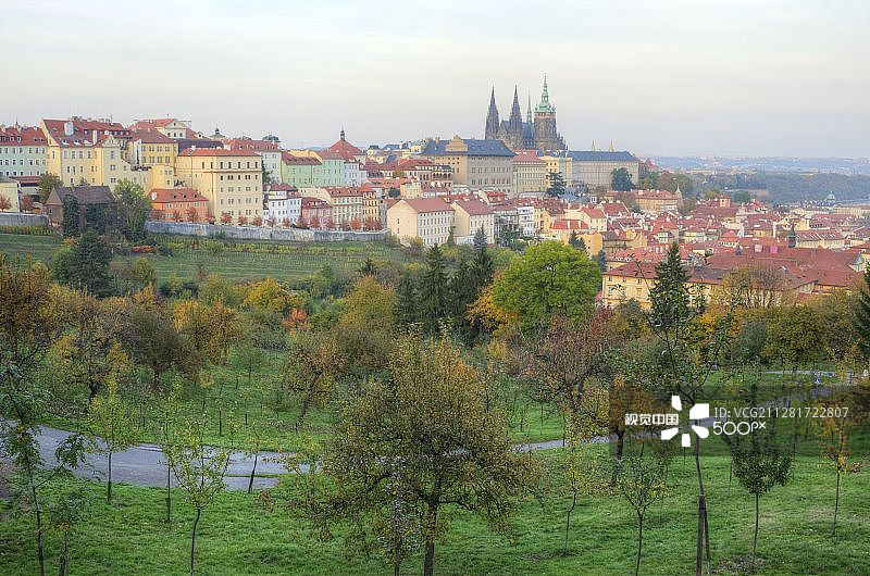 日落前的布拉格城堡图片素材