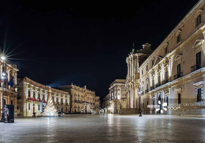 锡拉库萨主教座堂广场图片素材