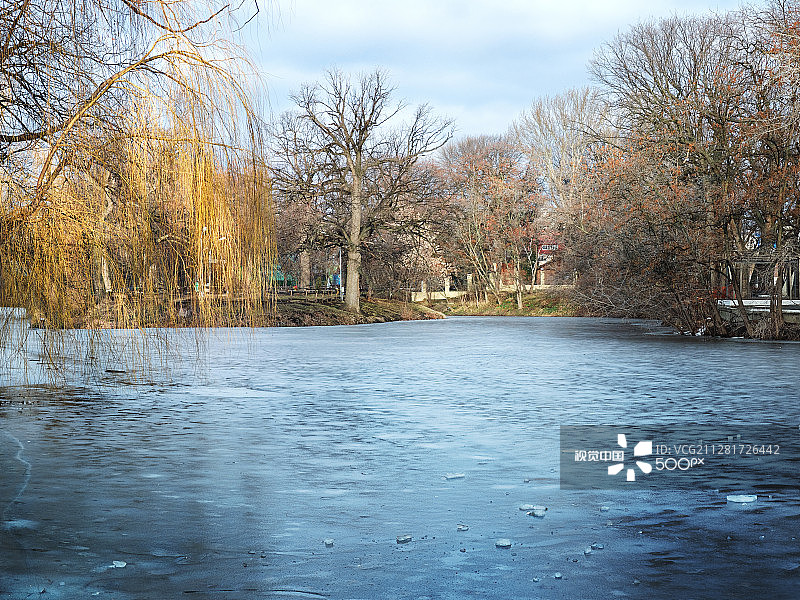 萨拉托夫城市公园图片素材