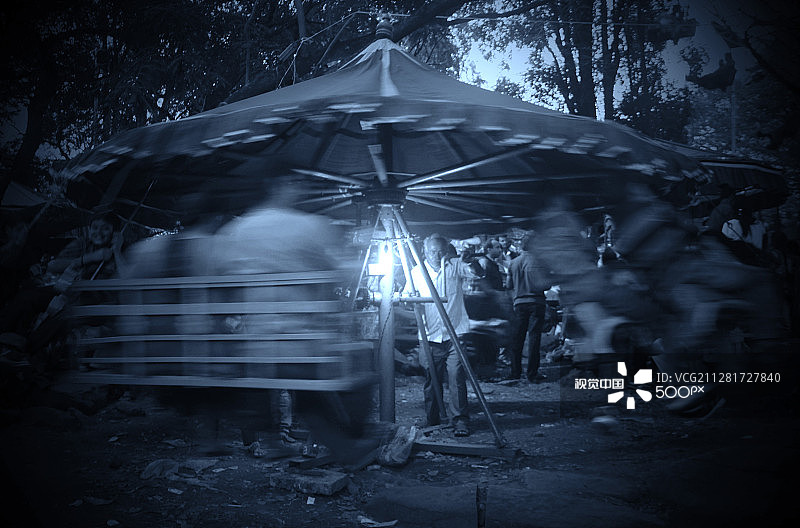 惊险之旅图片素材