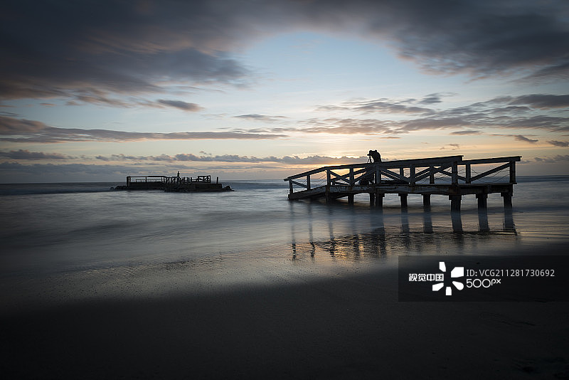 工作中摄影师图片素材