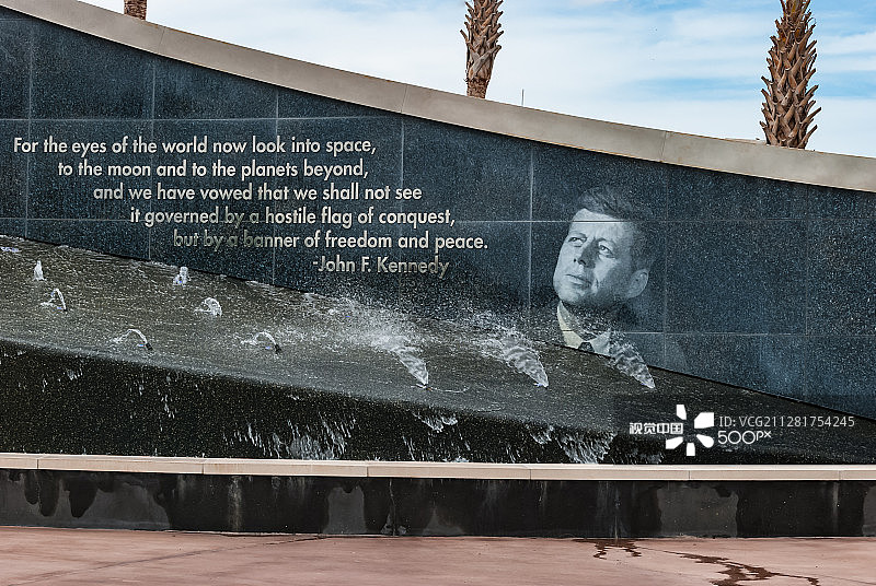 佛罗里达州卡纳维拉尔角，2013年6月7日：美国国家航空航天局中心图片素材