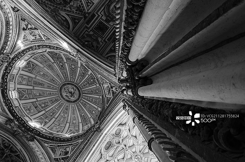 教堂屋顶……图片素材