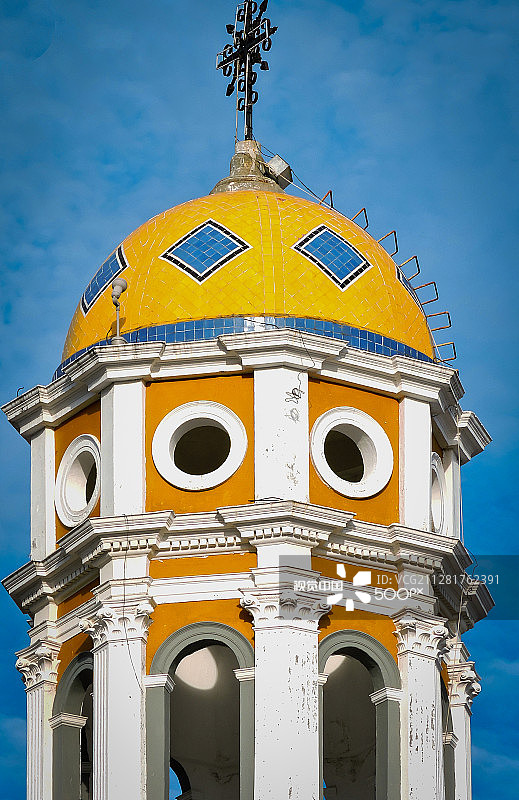 科马拉教堂北塔图片素材