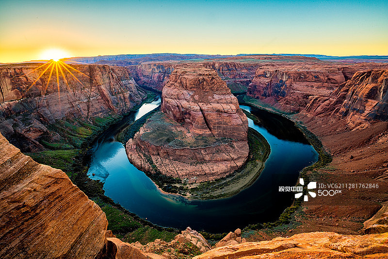 马蹄弯曲图片素材