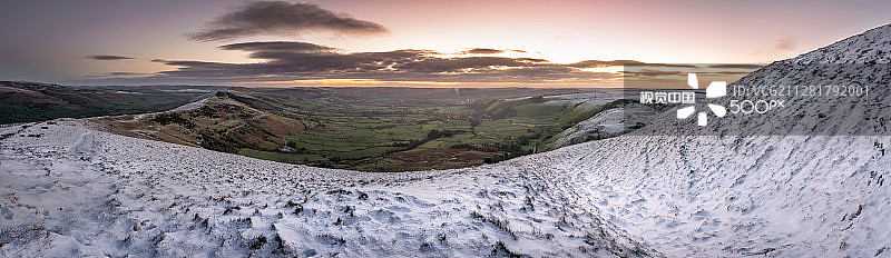 妈托峰日出全景图片素材