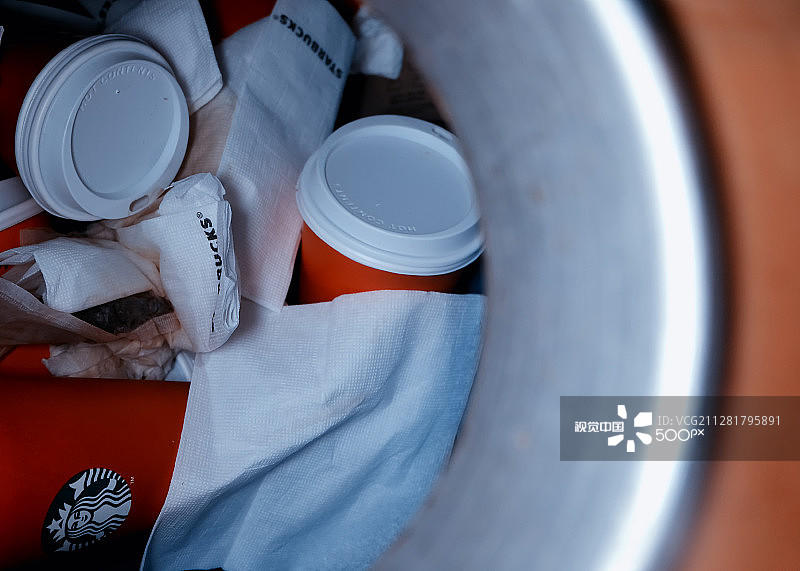 星巴克垃圾箱图片素材