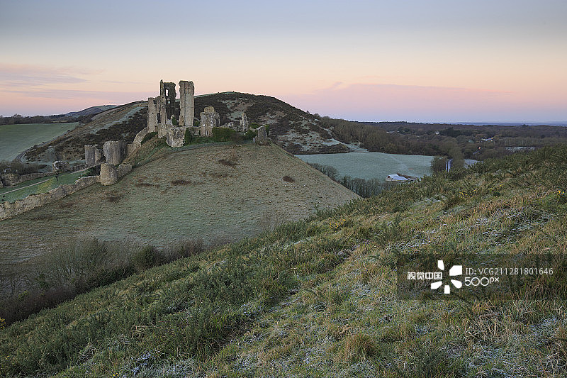霜冻的早晨，科尔夫城堡图片素材