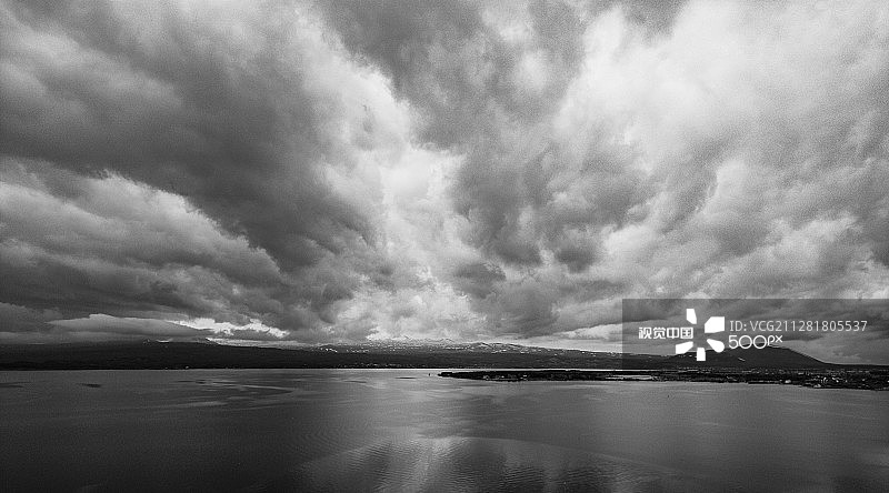 用心触碰天空图片素材