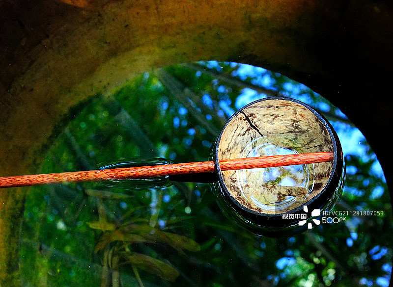 勺子与蓝天图片素材