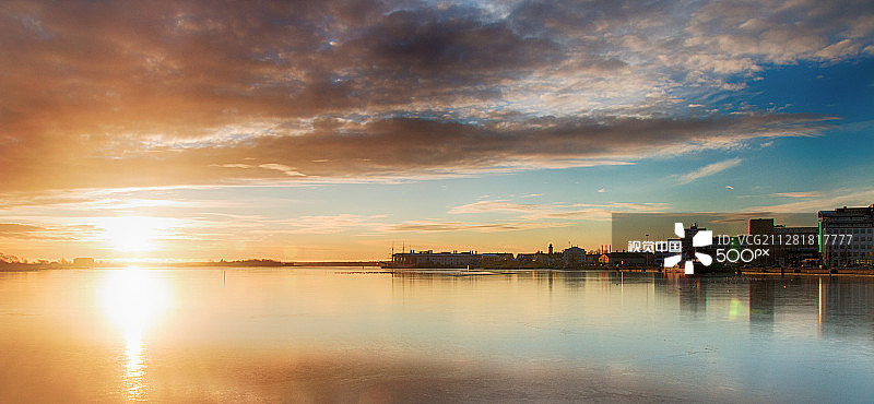 卡尔斯克鲁纳日出图片素材