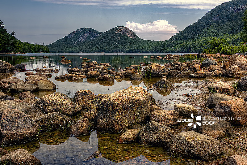 约旦池塘和泡泡山图片素材