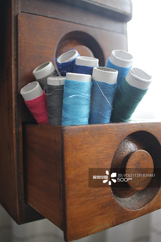 旧缝纫机图片素材