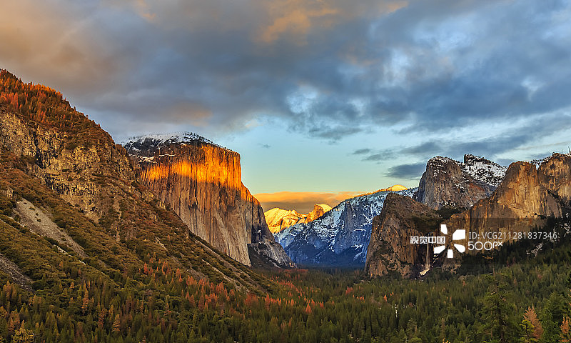 约塞米蒂国家公园隧道观景点图片素材