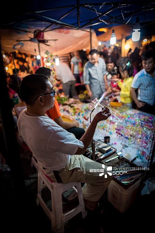 清迈塔佩步行街市场图片素材