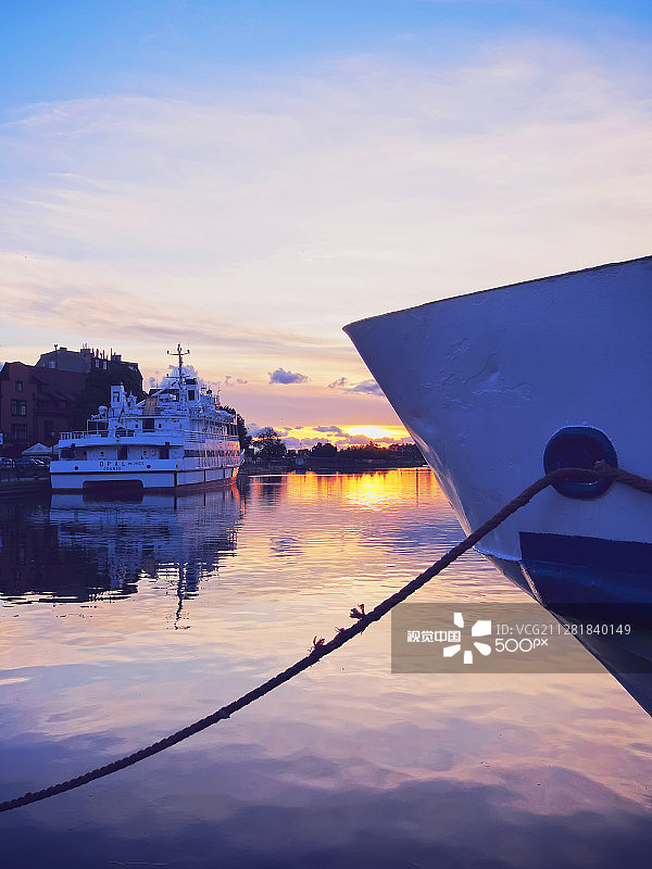 波兰格但斯克港日出图片素材