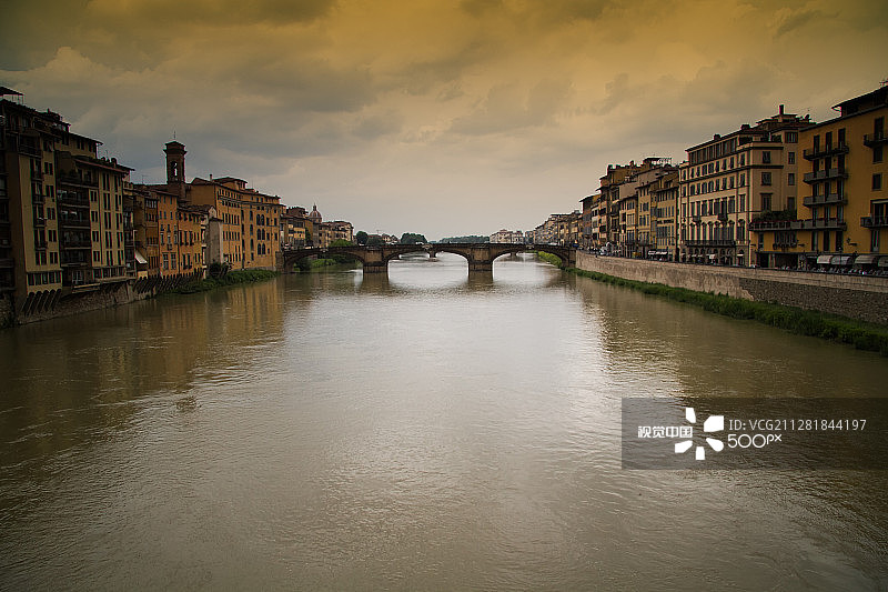 意大利佛罗伦萨的阿诺河图片素材