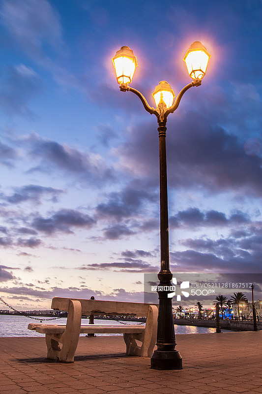 突尼斯湖日落图片素材