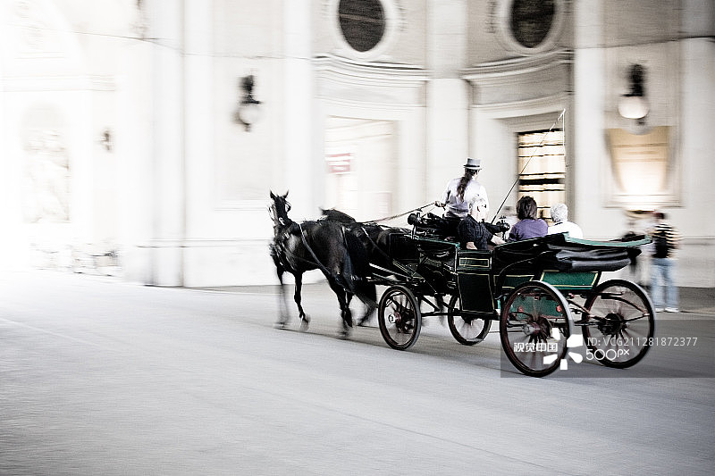 走进霍夫堡宫图片素材