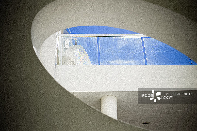椭圆形窗户图片素材