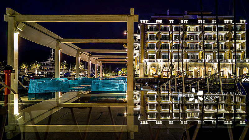 水面镜像图片素材