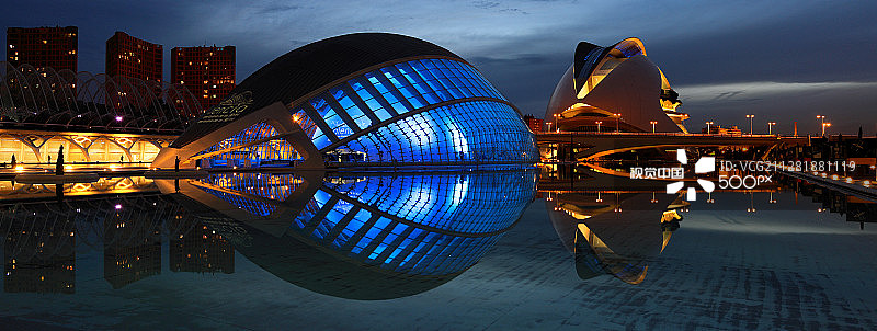 CAC蓝色时刻图片素材