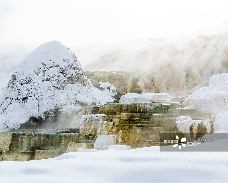 猛犸温泉上层平台图片素材