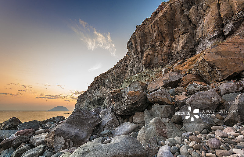 Filicudi 玄武岩日落图片素材