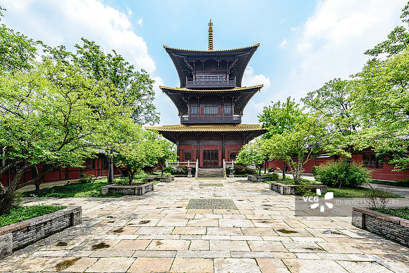 上海广富林文化遗址公园内的富林塔图片素材