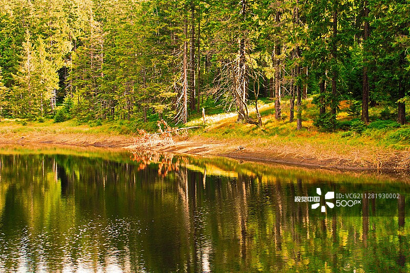 厄尔士山脉的秋色122图片素材